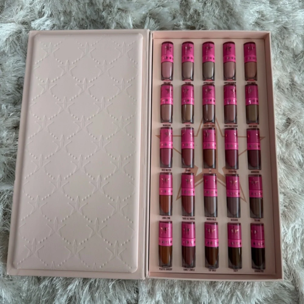 NEW Mini Jeffree Star Liquid Lipstick - Baby Daddy